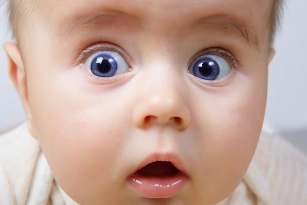 Wada wzroku u niemowlaka - jak ją rozpoznać?